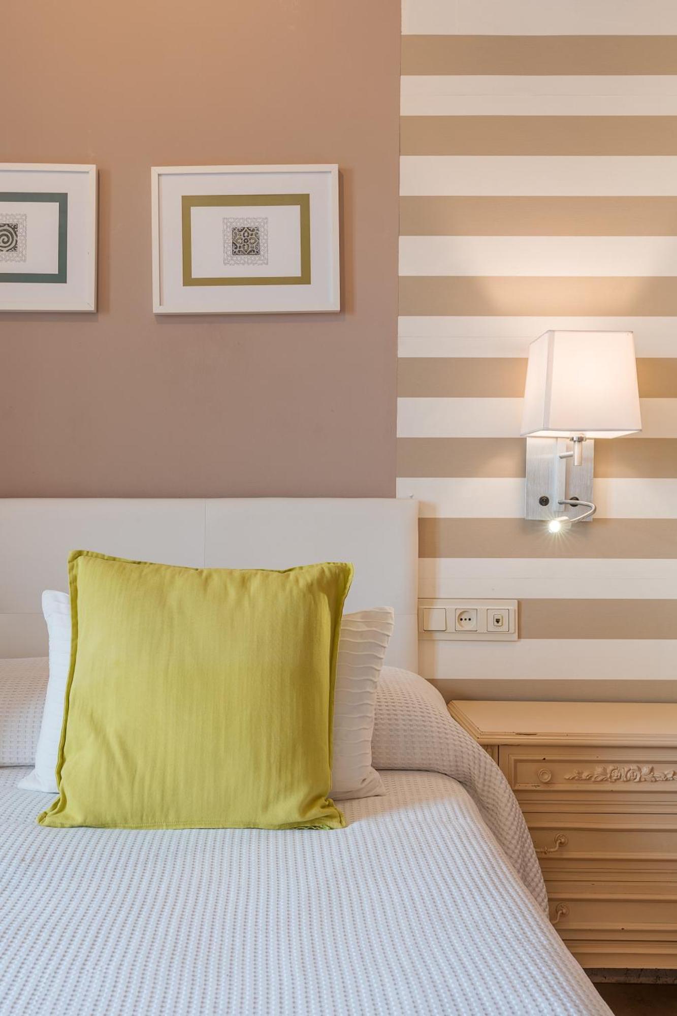 Apartamento Aravirma กรานาดา ภายนอก รูปภาพ