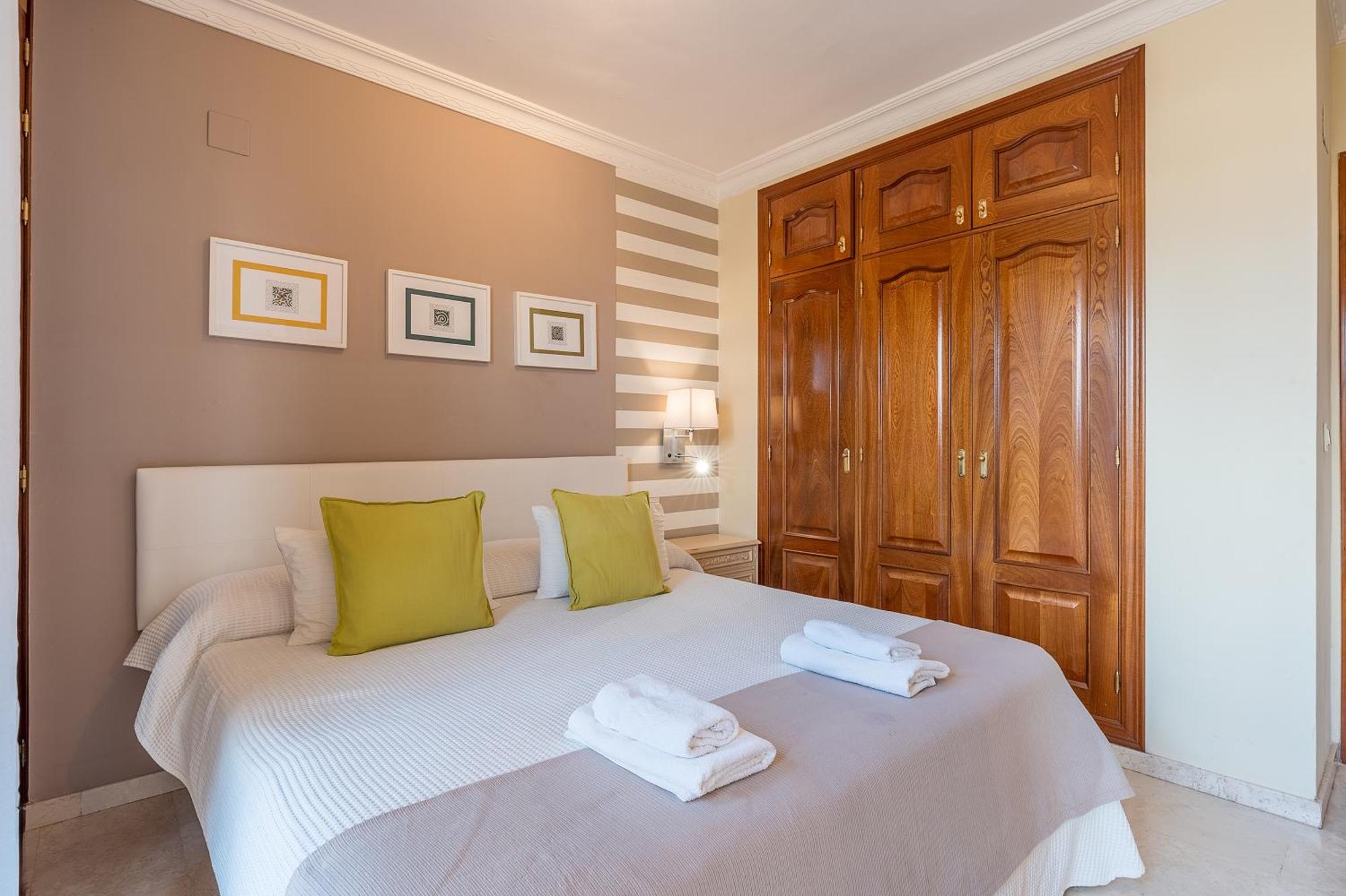 Apartamento Aravirma กรานาดา ภายนอก รูปภาพ
