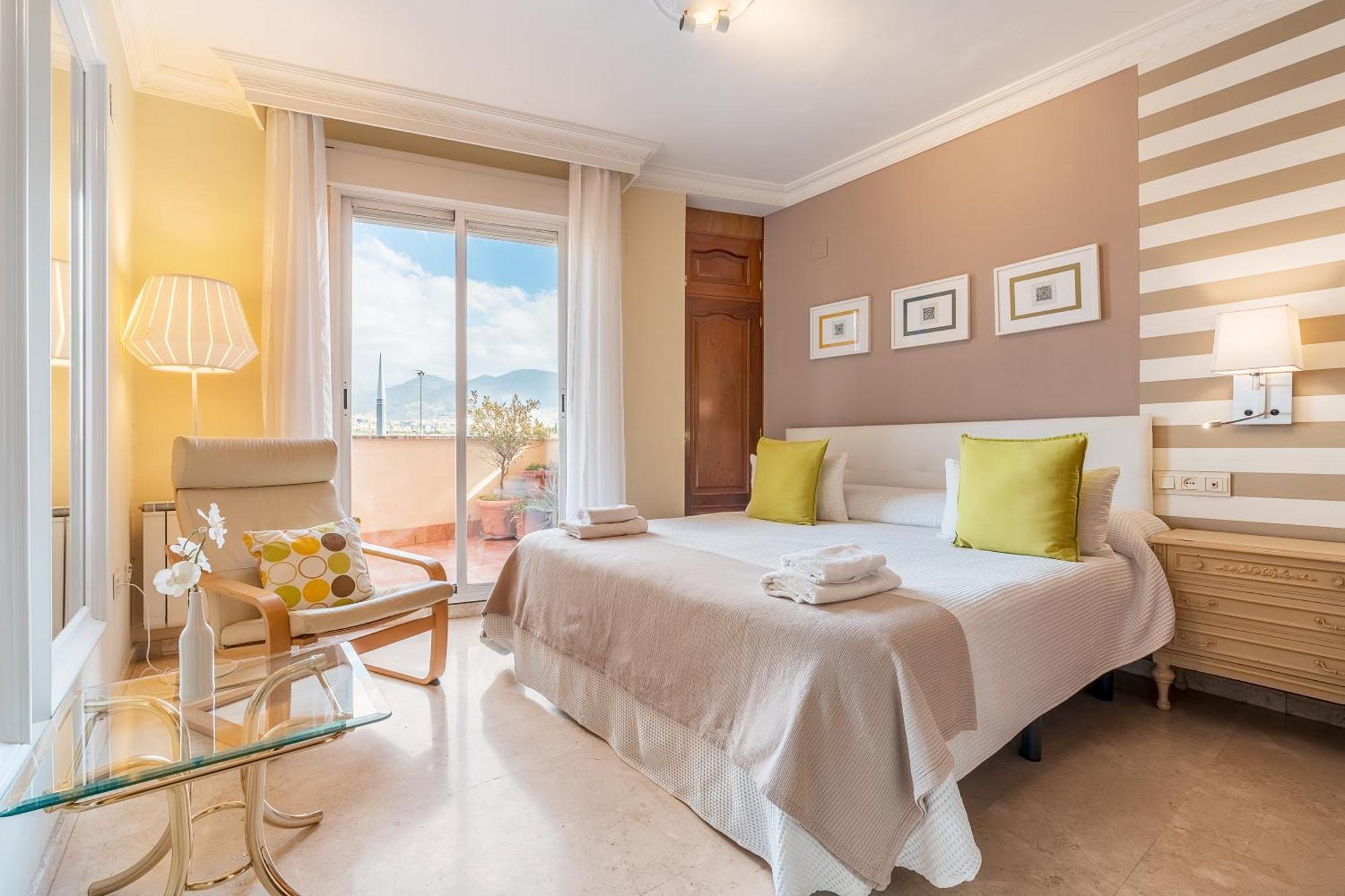 Apartamento Aravirma กรานาดา ภายนอก รูปภาพ